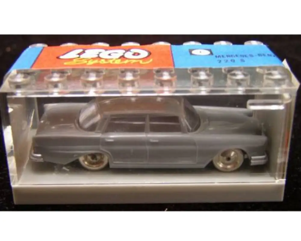 レゴ 264-2 1:87 Mercedes 220 with Garage HO 1:87 Vehicles