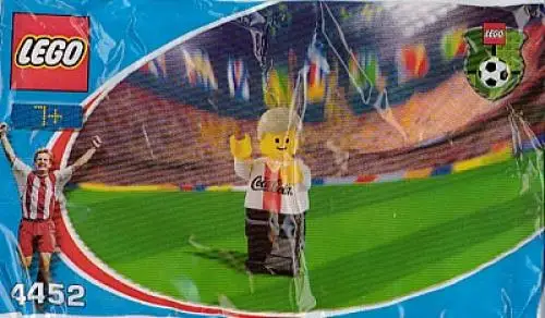 4452 フォワード 4 - サッカー (2002年}