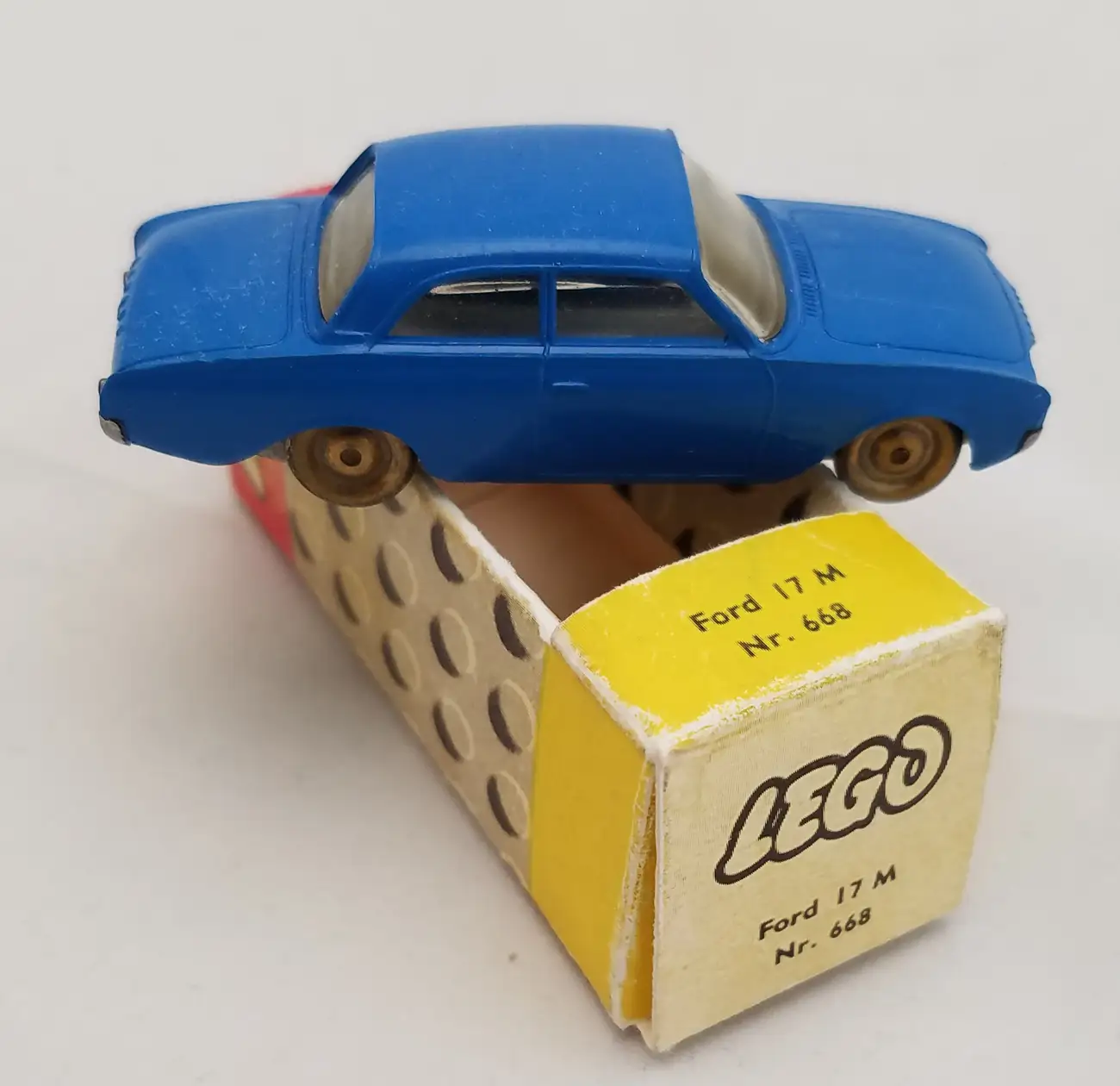レゴ 668-1 1:87 Ford Taunus 17M HO 1:87 Vehicles