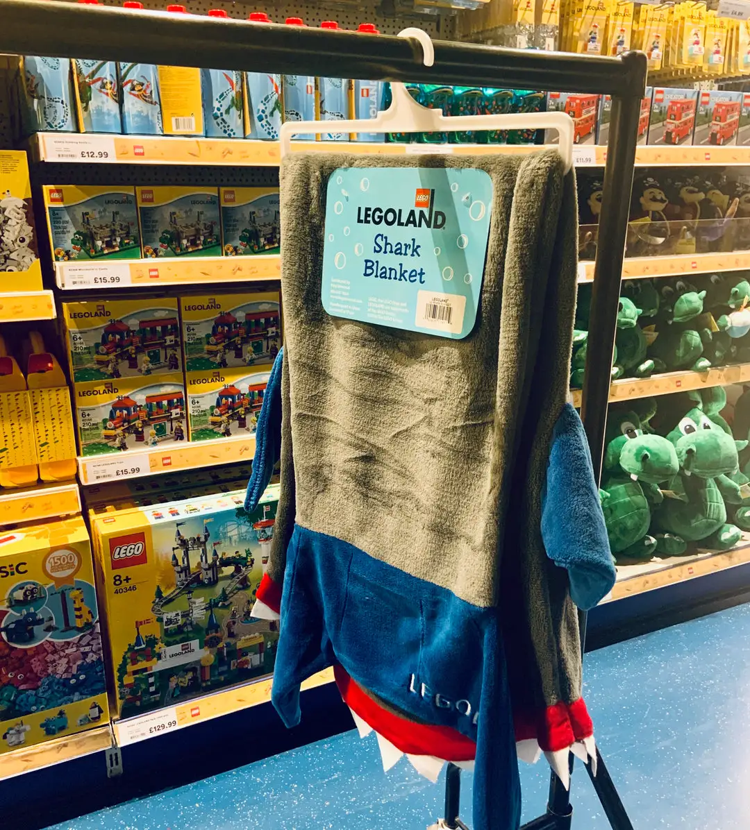 レゴ BLANKET-3 LEGOLAND Shark Fleece Blanket キッチン・寝具