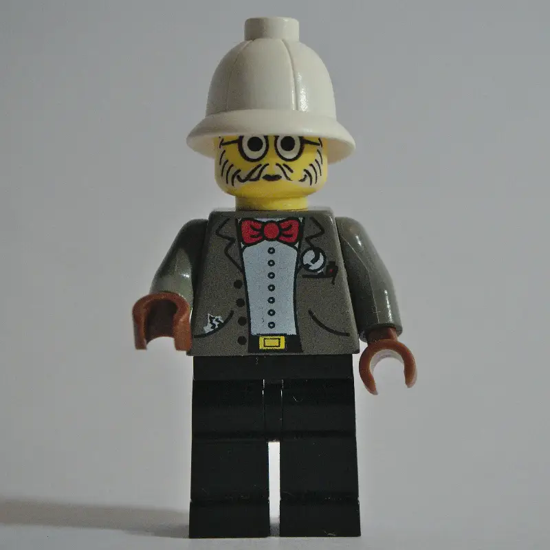 Dr. Kilroy in Dark Gray Suit