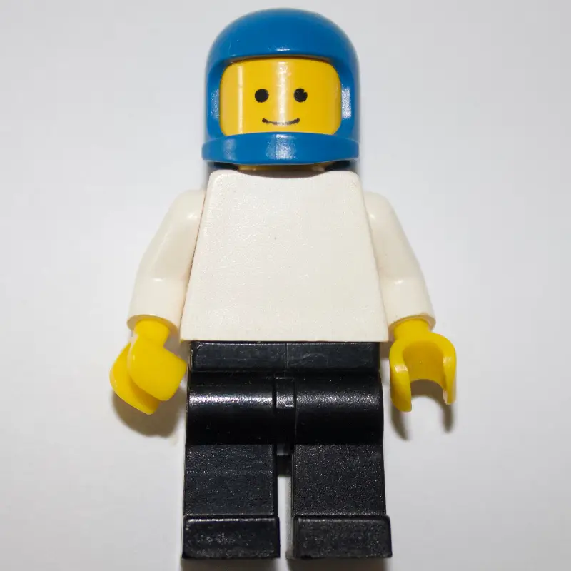 Man, Plain White Torso, Black Legs, Blue Helmet