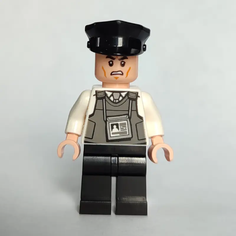 Arkham Asylum Guard, Black Hat