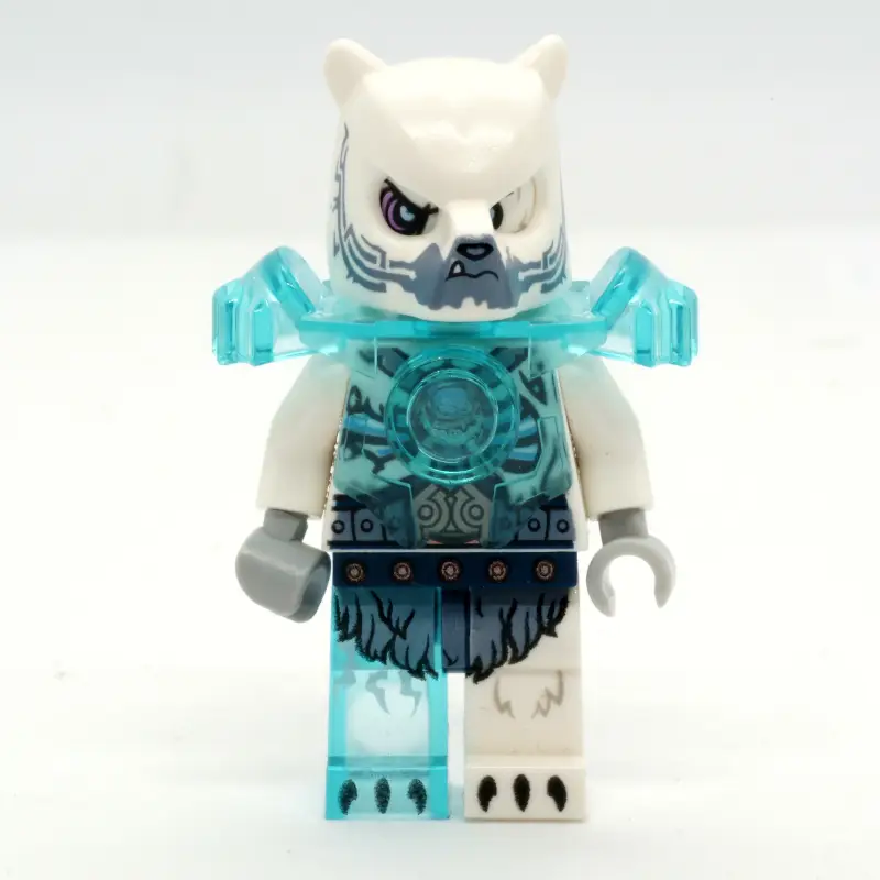 Iceklaw with Shoulder Armor