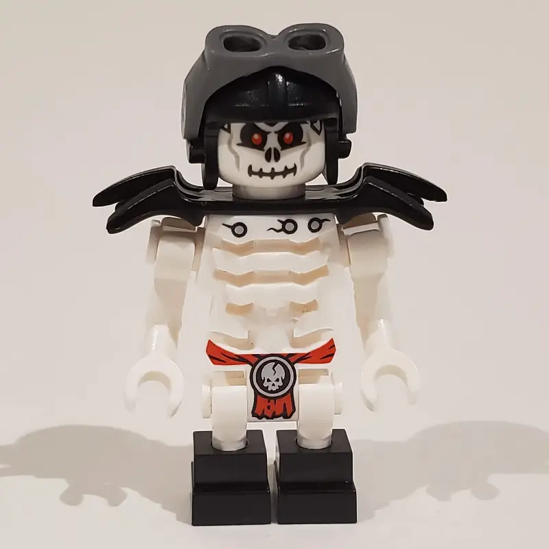 Frakjaw with Goggles and Shoulder Armor
