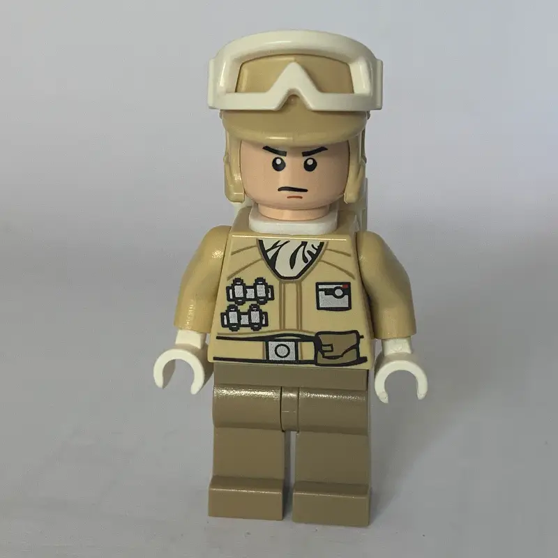 Rebel Trooper in Hoth Uniform, Tan Hat, Orange Chin Line