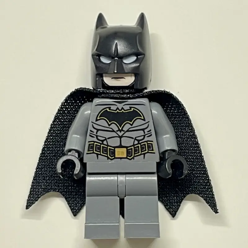 Batman, Dark Bluish Gray Suit, Black Cape and Cowl, Black Head, Dark Bluish Gray Legs, Gold Trim Batman Logo (39444 Cape)