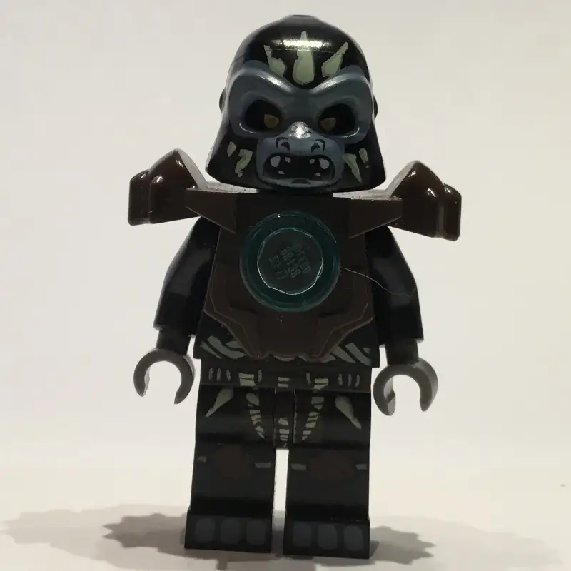 Gorzan with Dark Brown Shoulder Armor