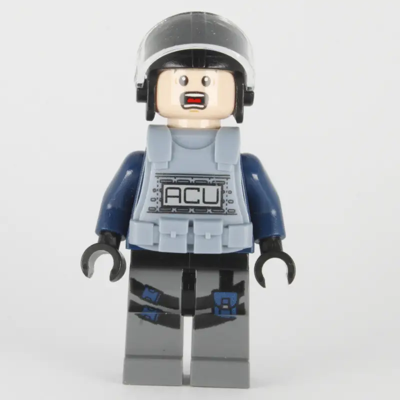 ACU Trooper with Sand Blue Armor, Scared