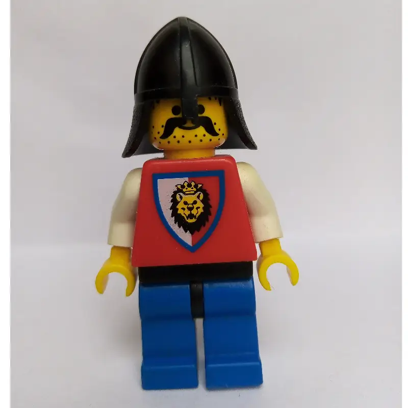 Knight (Royal Knights) - Blue Legs, Black Neck-Protector