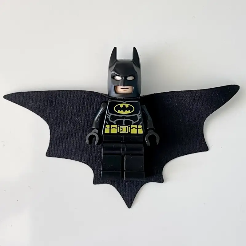 Batman, Black Suit, Black Cape and Cowl, Wide Cape
