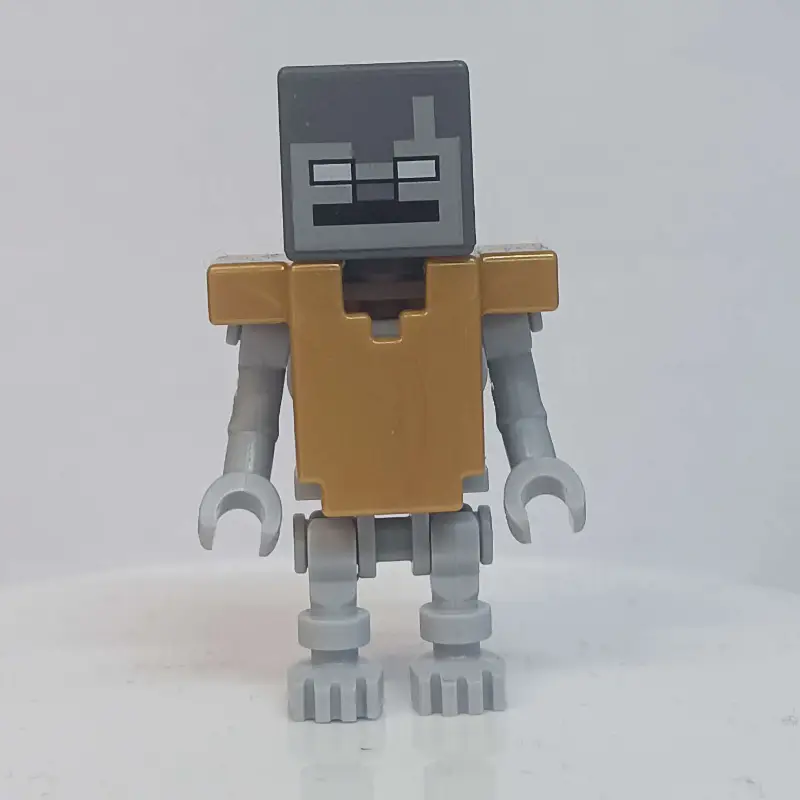 Stray, Pearl Gold Armor