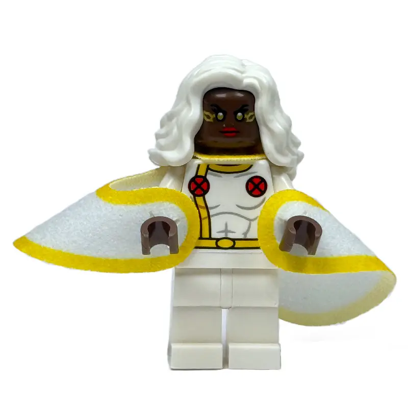 Storm, White Suit, Umber Brown Head