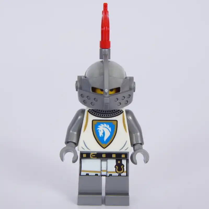 Knight, Female, White Tunic, Helmet with Red Plume